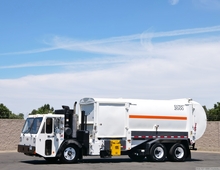 2009 CCC Labrie Expert 2000 Side Load Garbage Truck