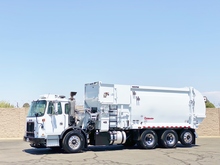 2011 Autocar Wayne Curbtender 31 Yard Side Loader Garbage Truck