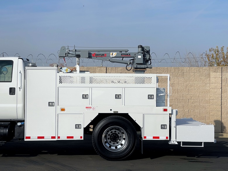 2011 Ford F650 SD Service Truck with Crane