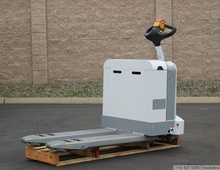 2014 Yale MPB040-E Pallet Truck