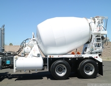 2012 McNeilus 8 YD Concrete Mixer Body