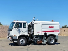 2008 UD Elgin Whirlwind MV Vacuum Air Street Sweeper